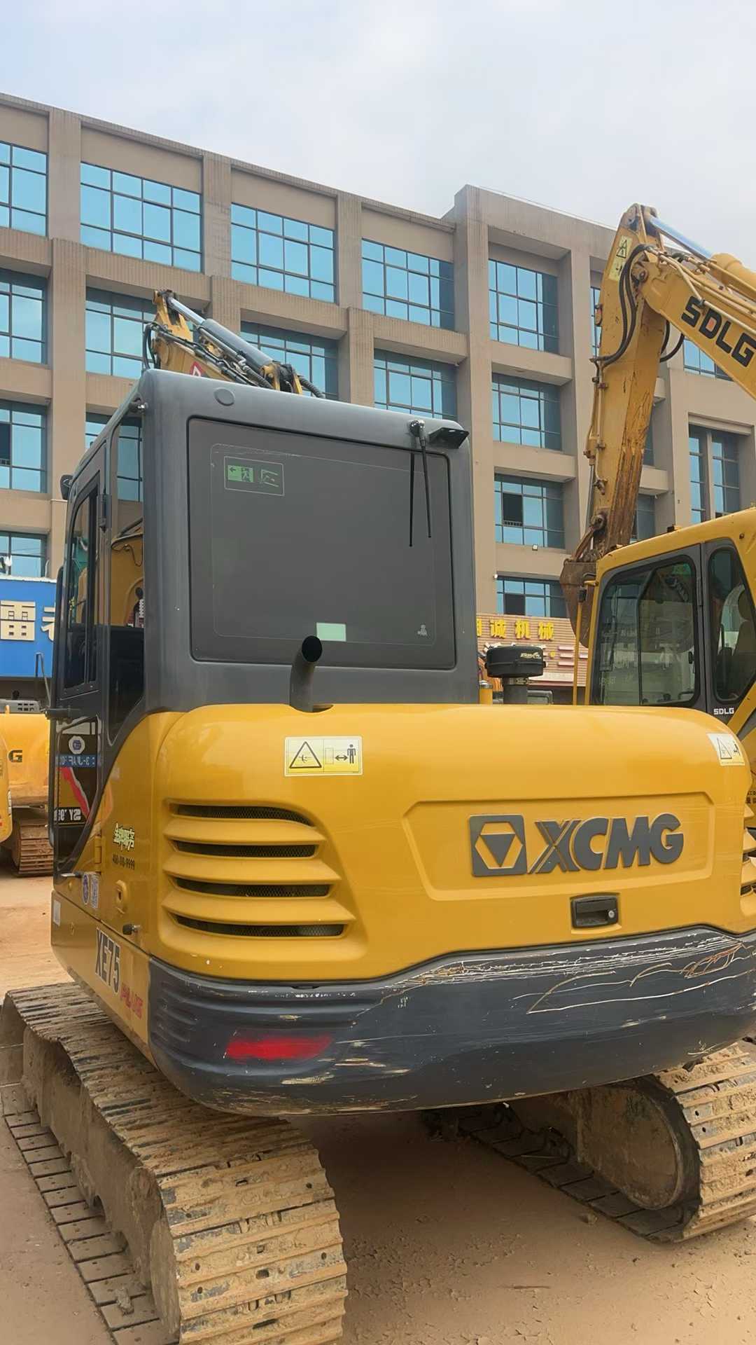 Used XCMG XE60 Excavator 2022 Model / 6