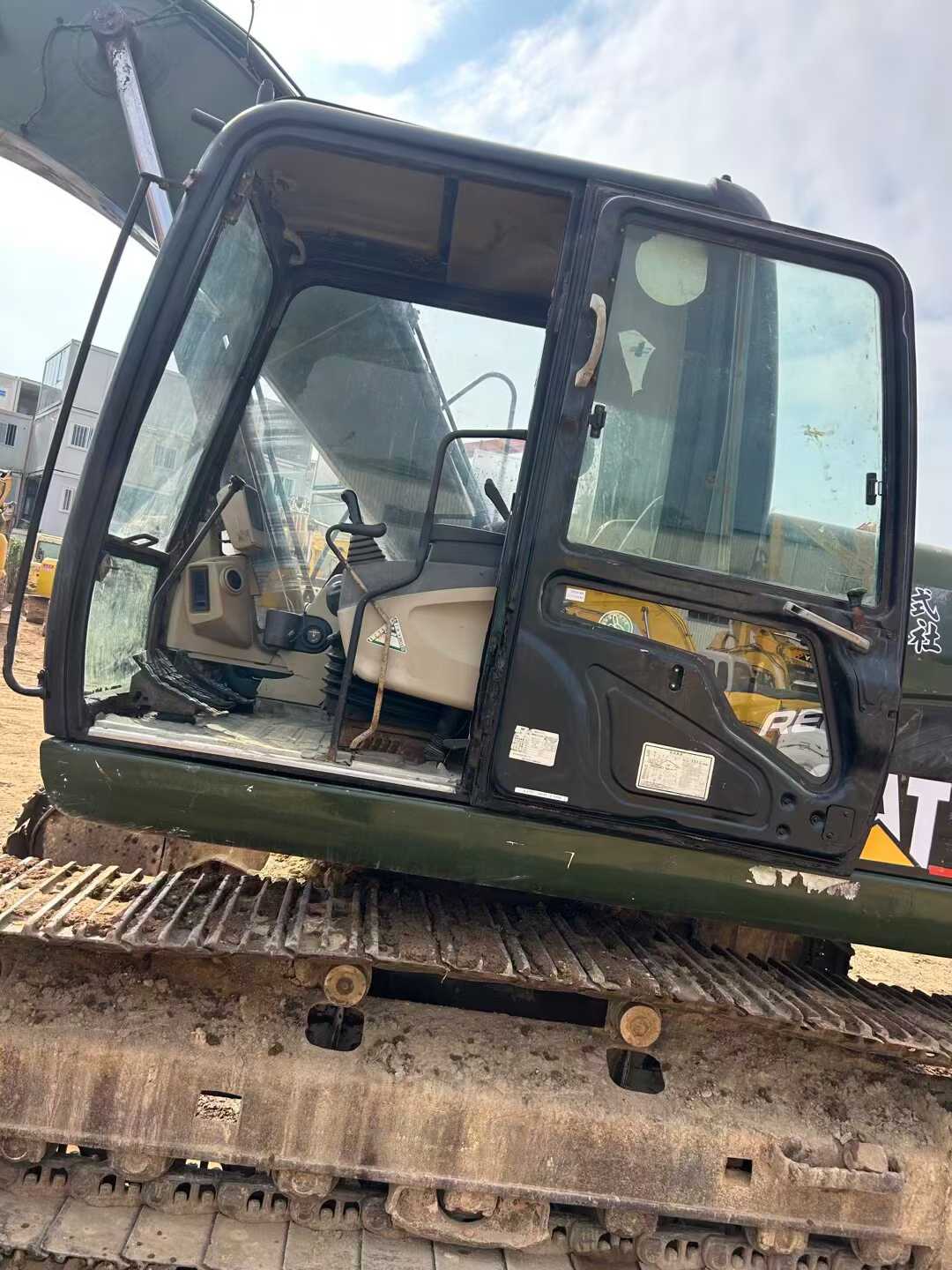 Used Caterpillar CT20 Excavator 2016 Model / 9