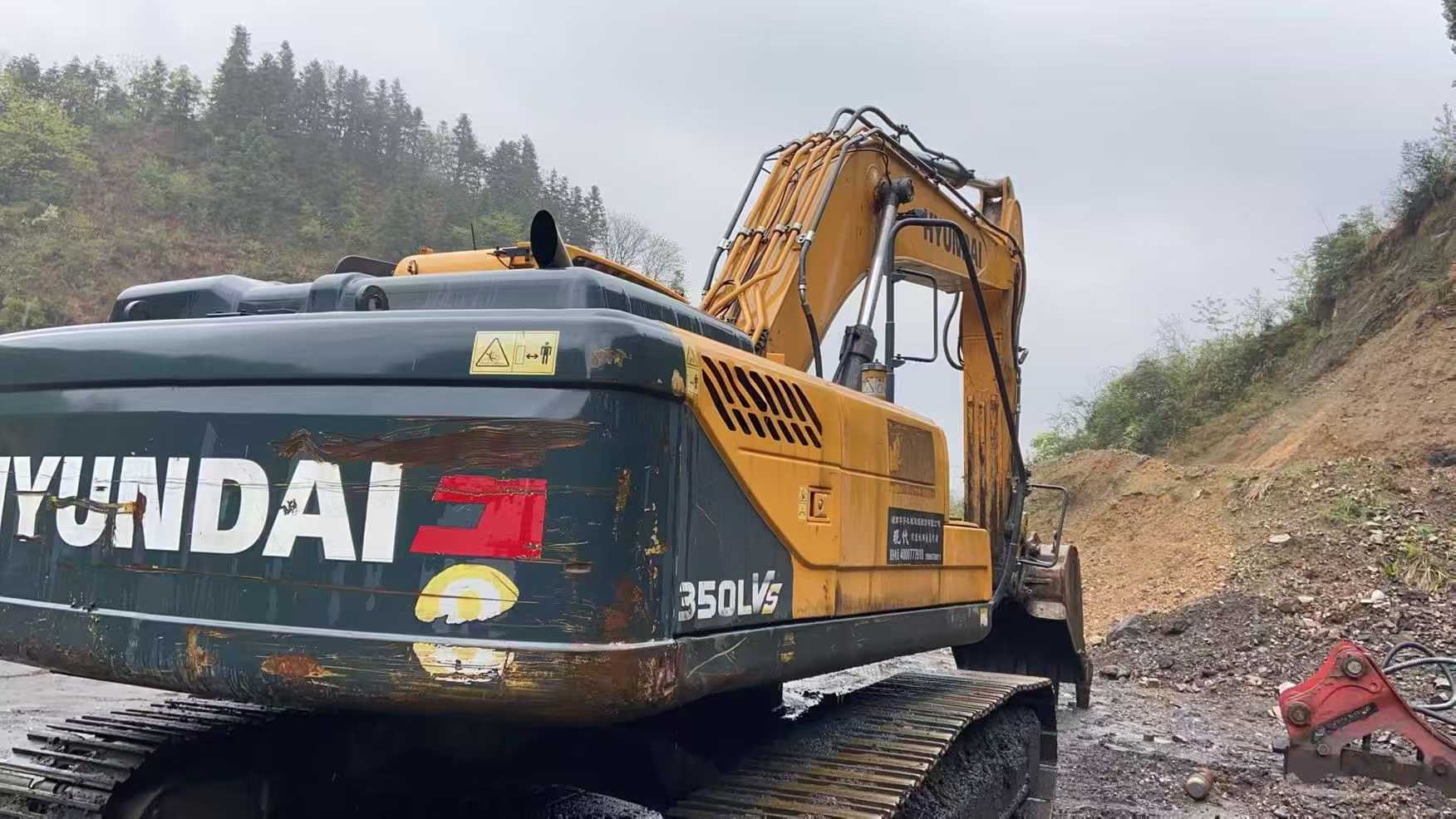 Used Hyundai HX75 Excavator 2016 Model / 3