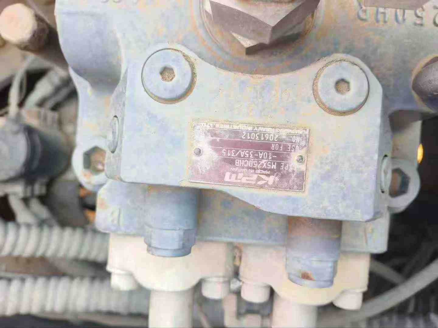 Used XCMG LW550KV Excavator 2022 Model / 5