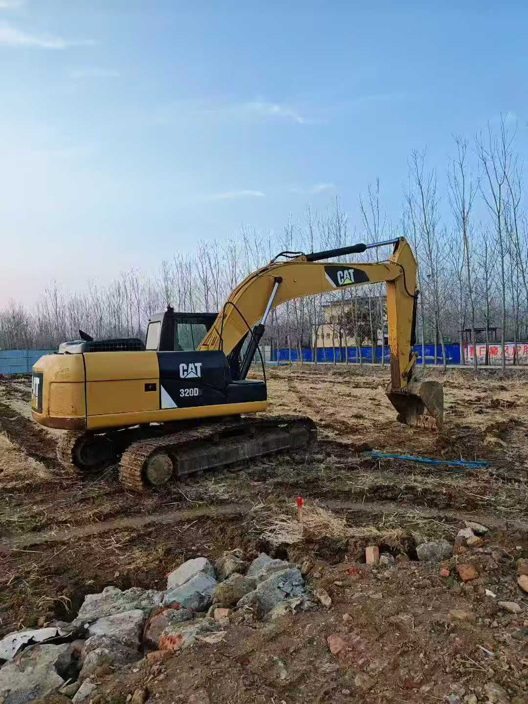 Used Caterpillar 320D Excavator 2015 Model / 3