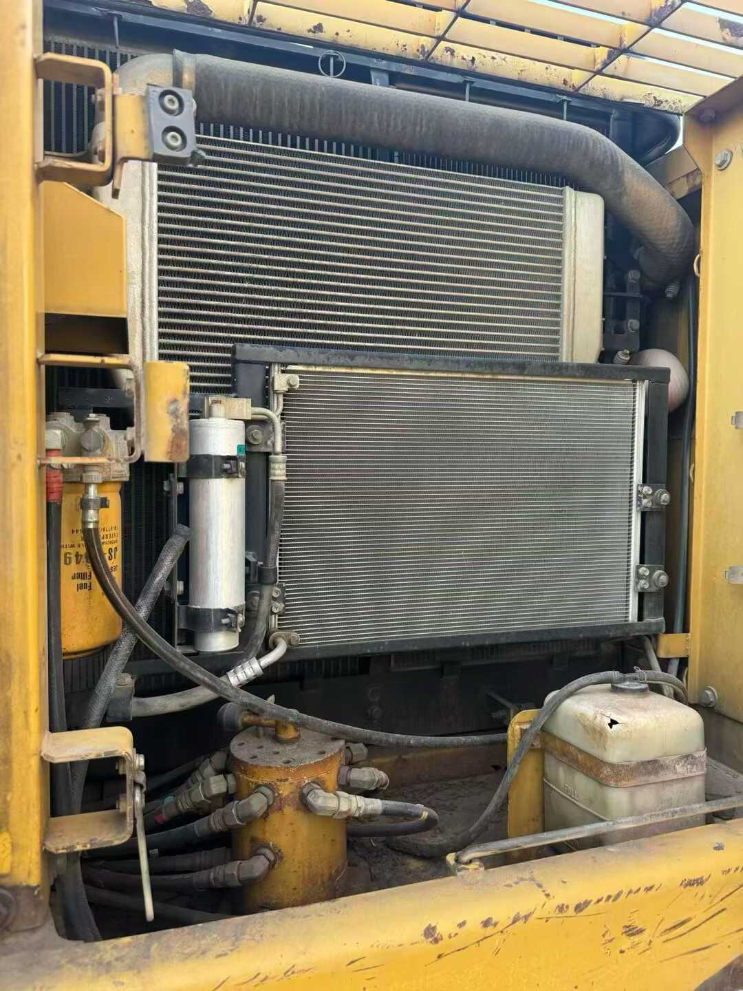 Used Caterpillar CT20 Excavator 2016 Model / 9