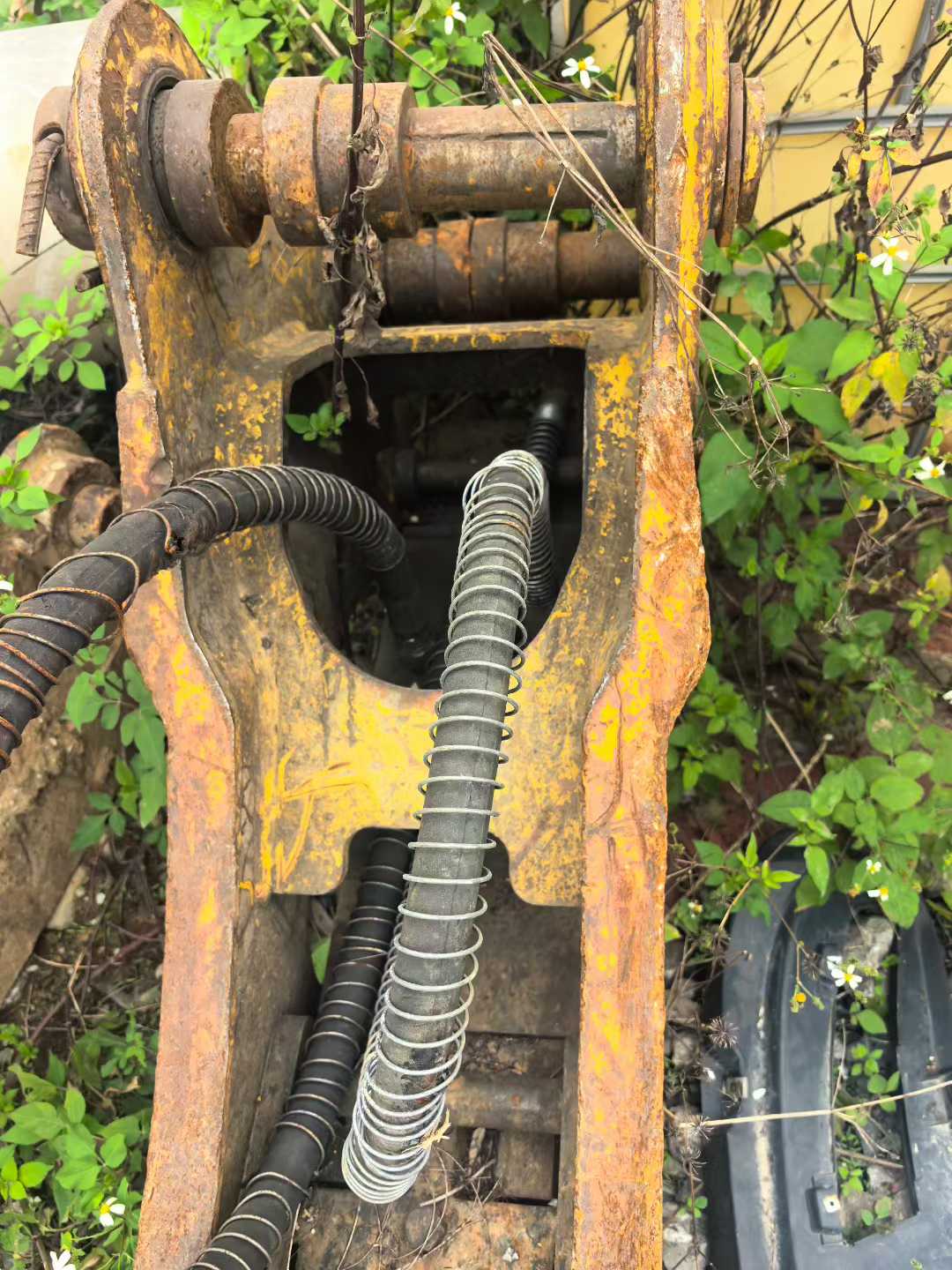 Used Sany SY135 Excavator 2016 Model / 2