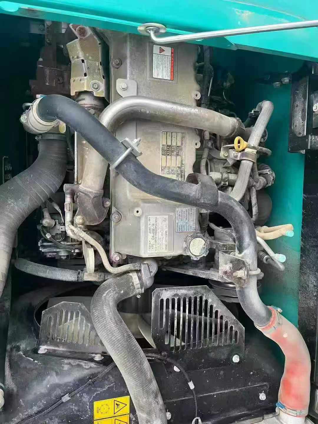 Used Kobelco SK200 Excavator 2023 Model / 2