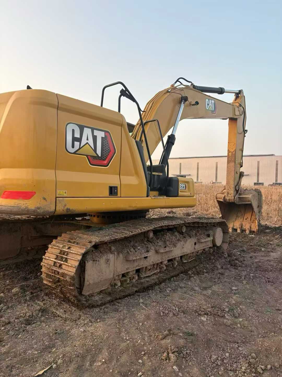 Used Caterpillar 323 Excavator 2021 Model / 3
