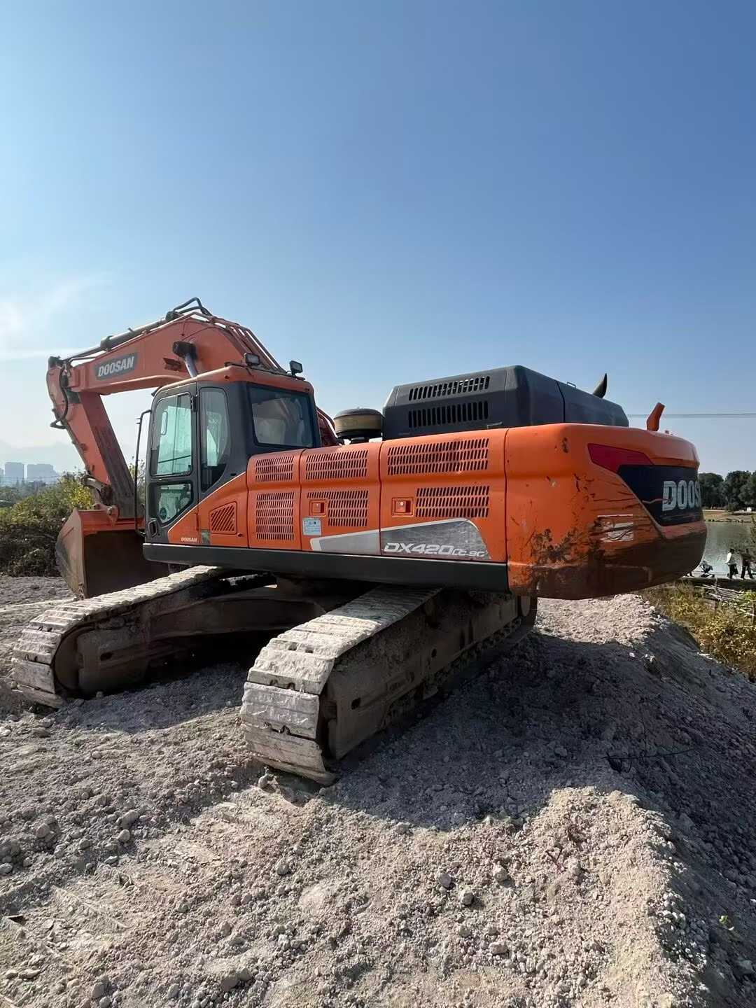 Used Doosan DL420 Excavator 2021 Model / 7