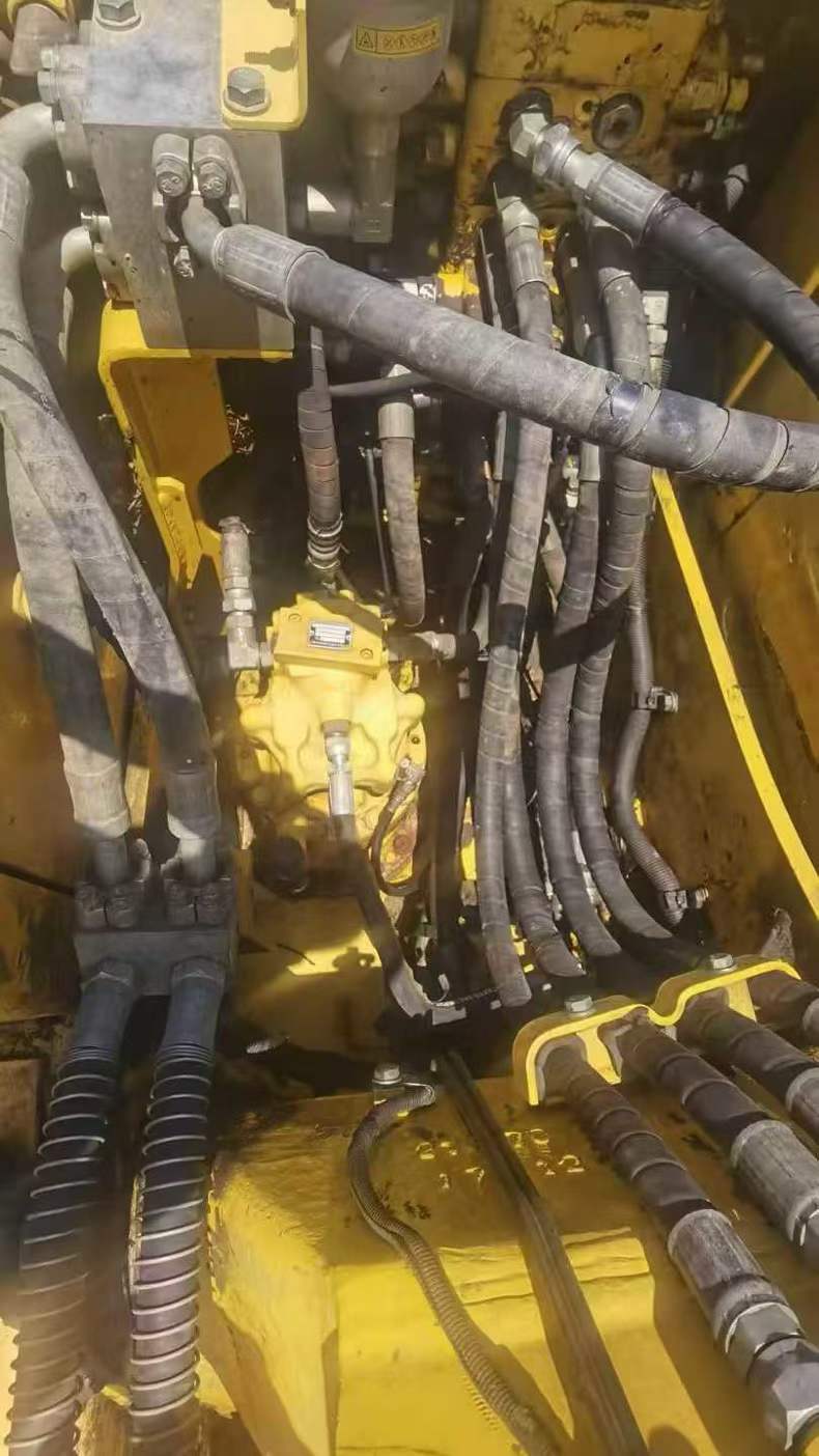 Used Komatsu PC130-8 Excavator 2017 Model / 5