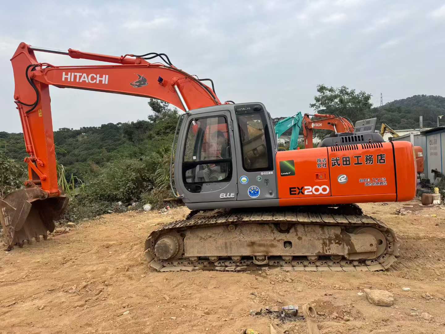 Used Hitachi ZAXIS200 Excavator 2016 Model / 3