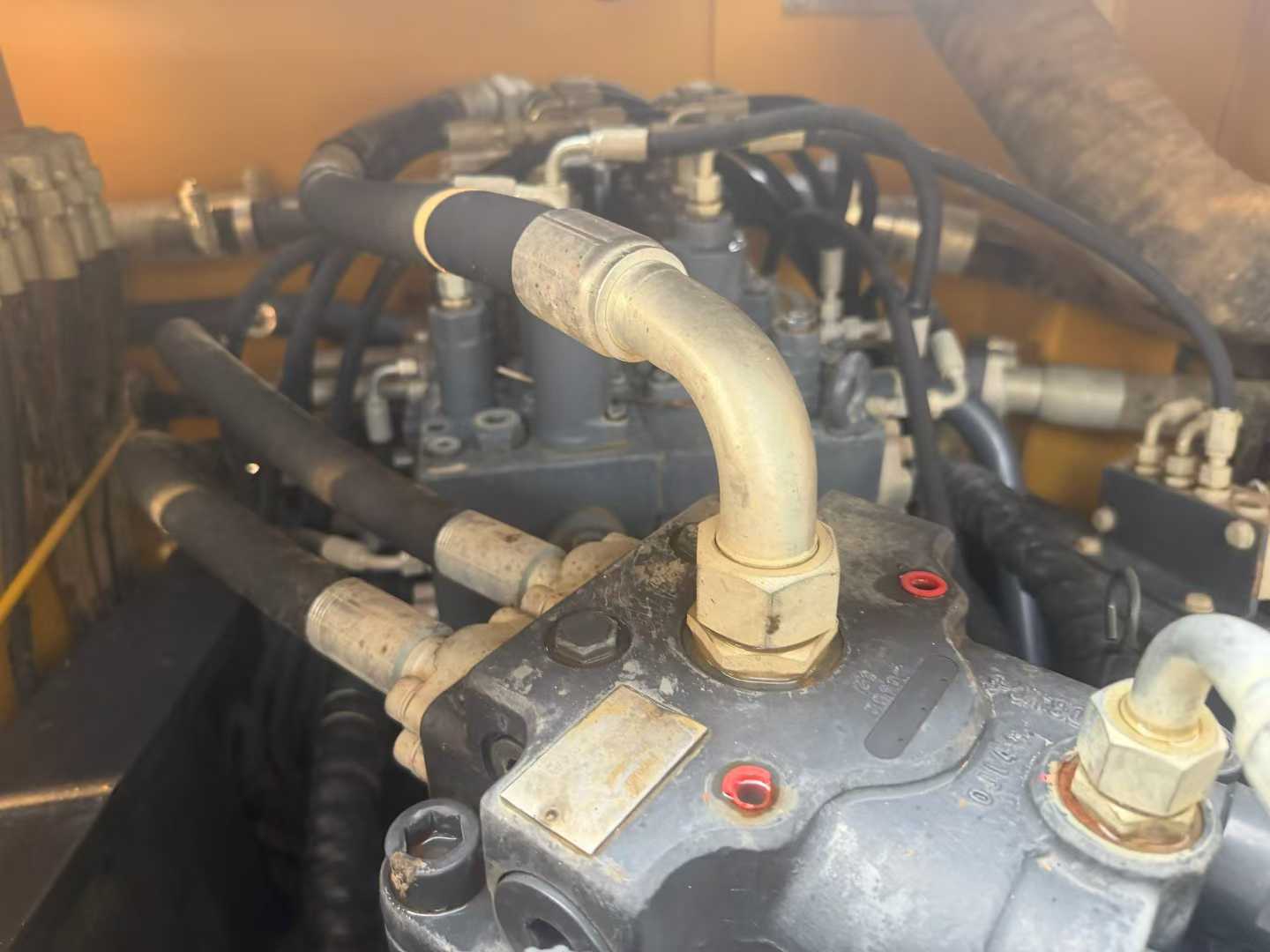 Used XCMG XE205GH Excavator 2021 Model / 5