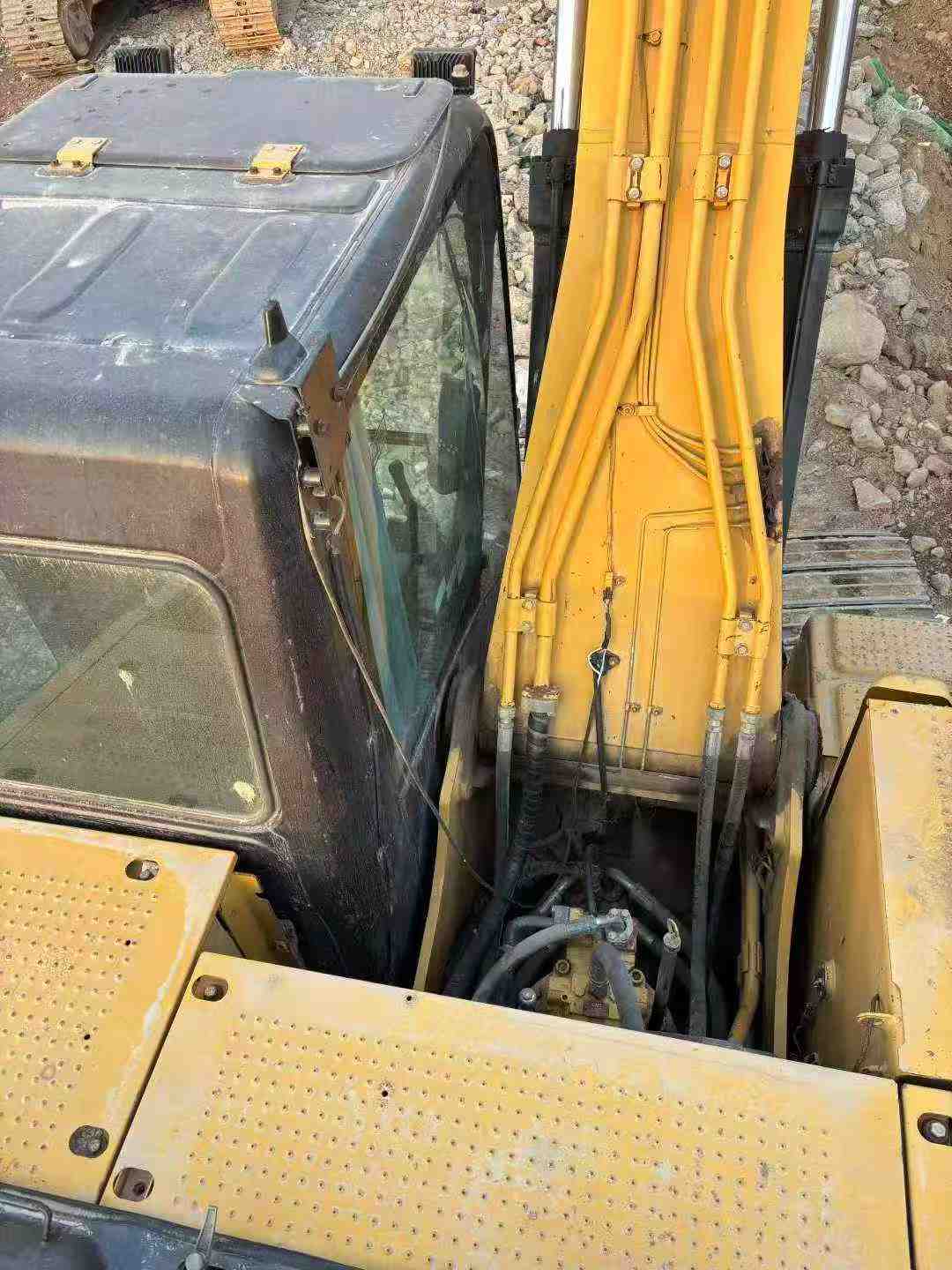 Used Caterpillar CT20 Excavator 2012 Model / 4