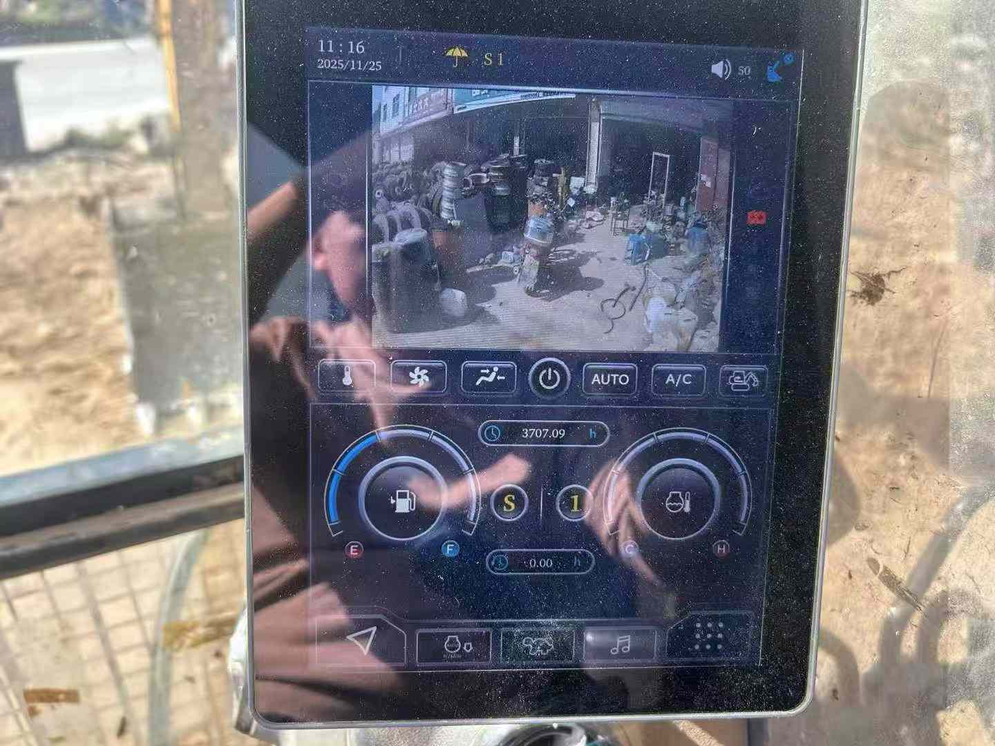 Used Sany SY135 Excavator 2021 Model / 6