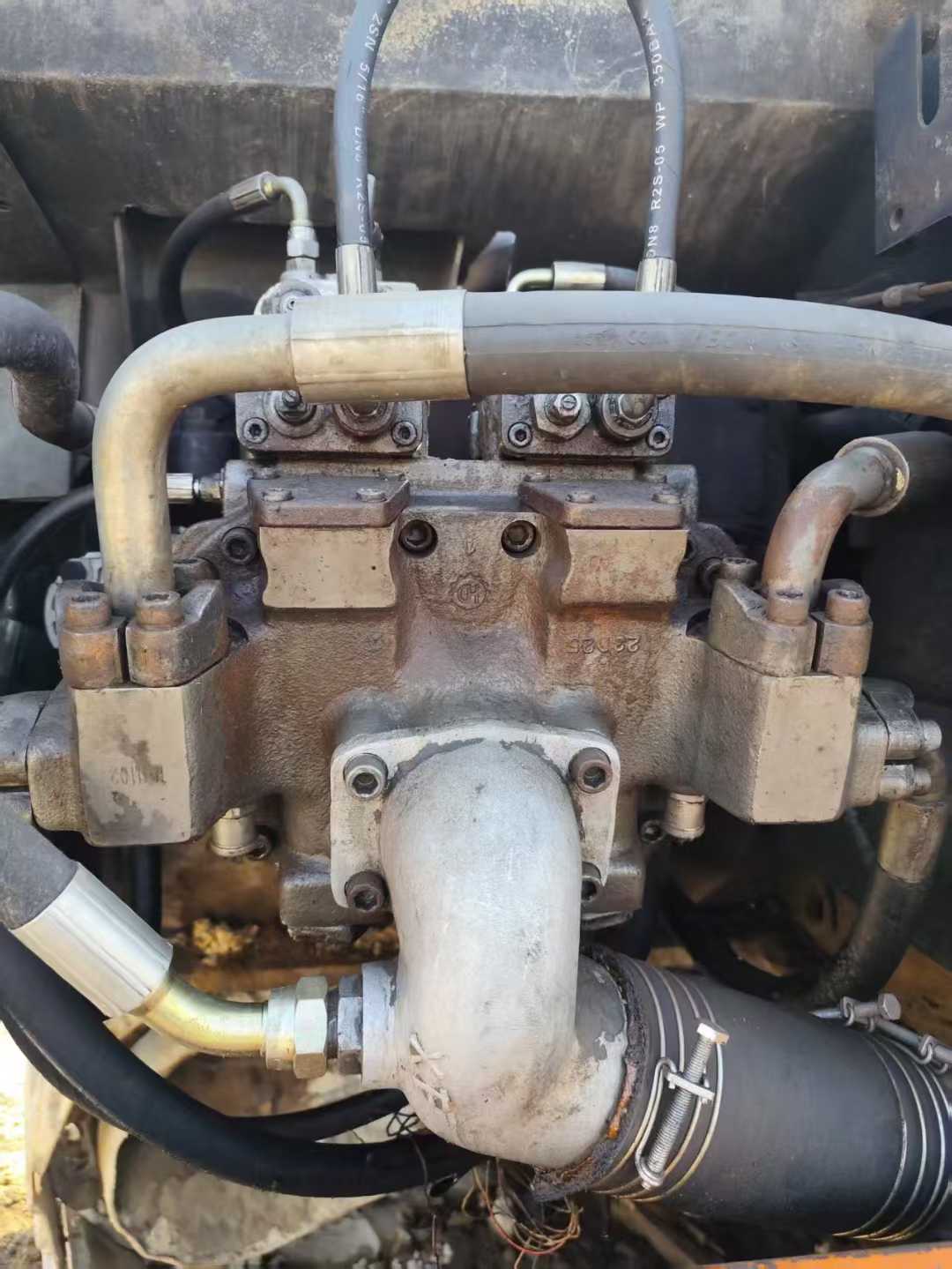 Used Hitachi ZAXIS200 Excavator 2016 Model / 5