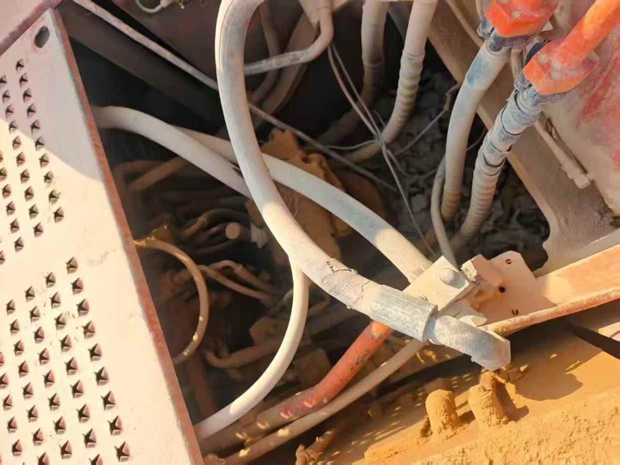 Used Doosan S225 Excavator 2016 Model / 4