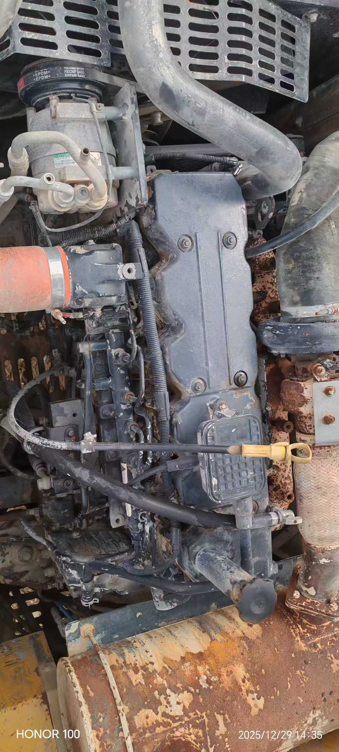 Used XCMG XE215 Excavator 2018 Model / 3