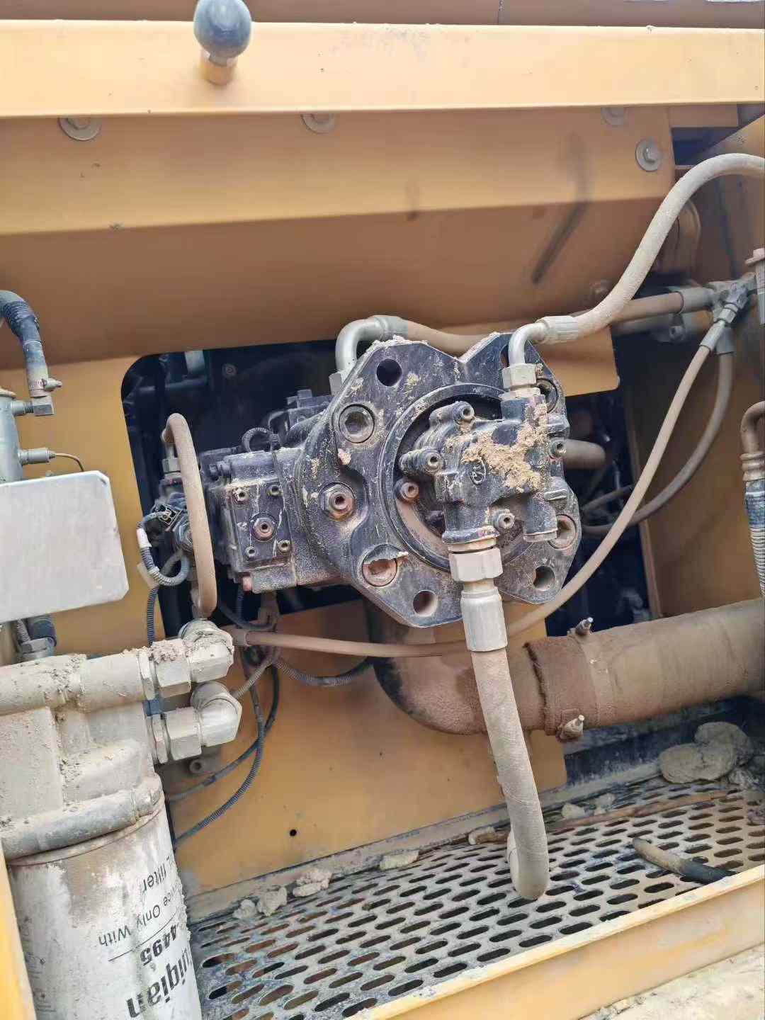 Used Sany SY200H Excavator 2021 Model / 3