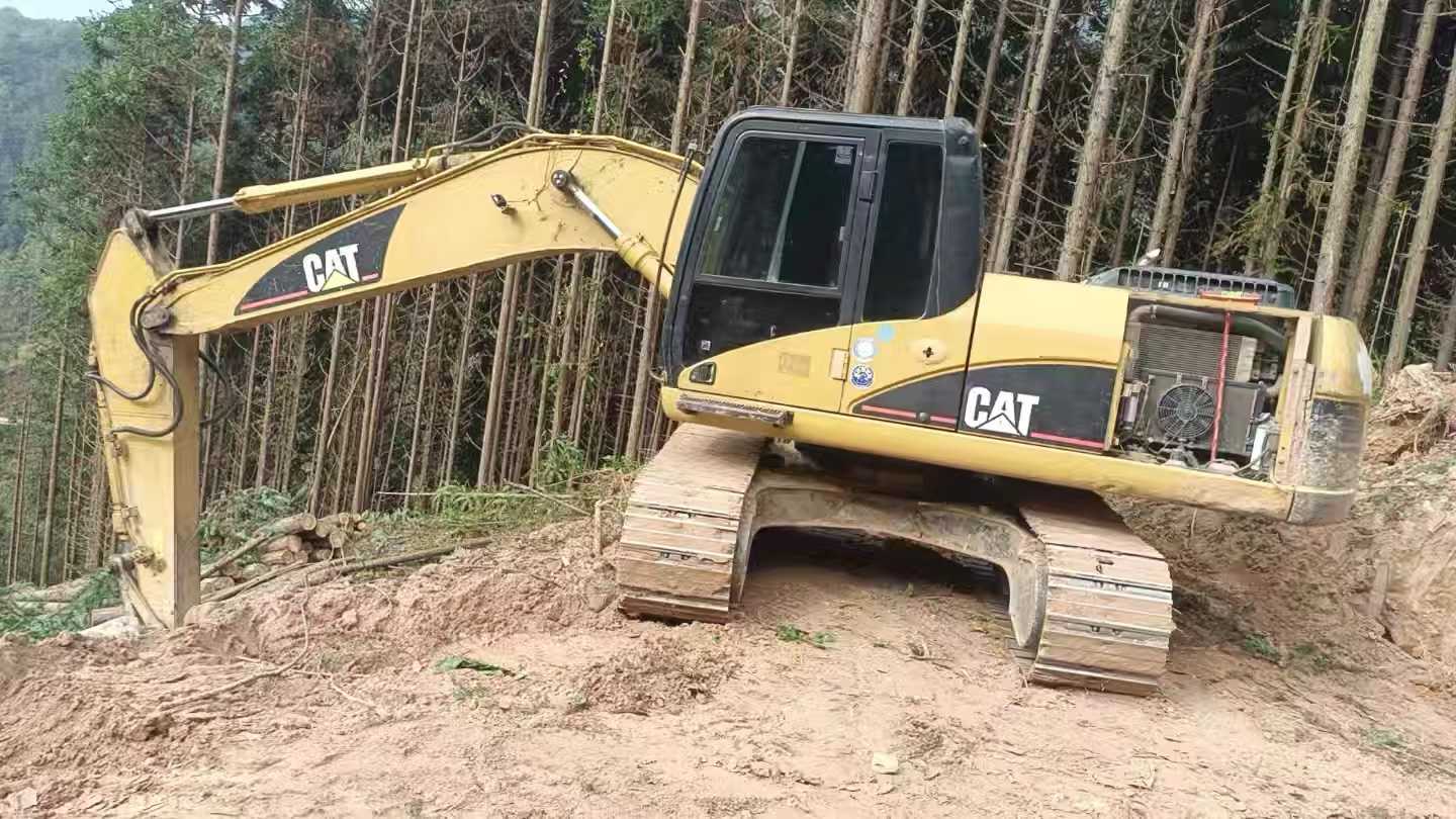 Used Caterpillar CT20 Excavator 2016 Model / 2