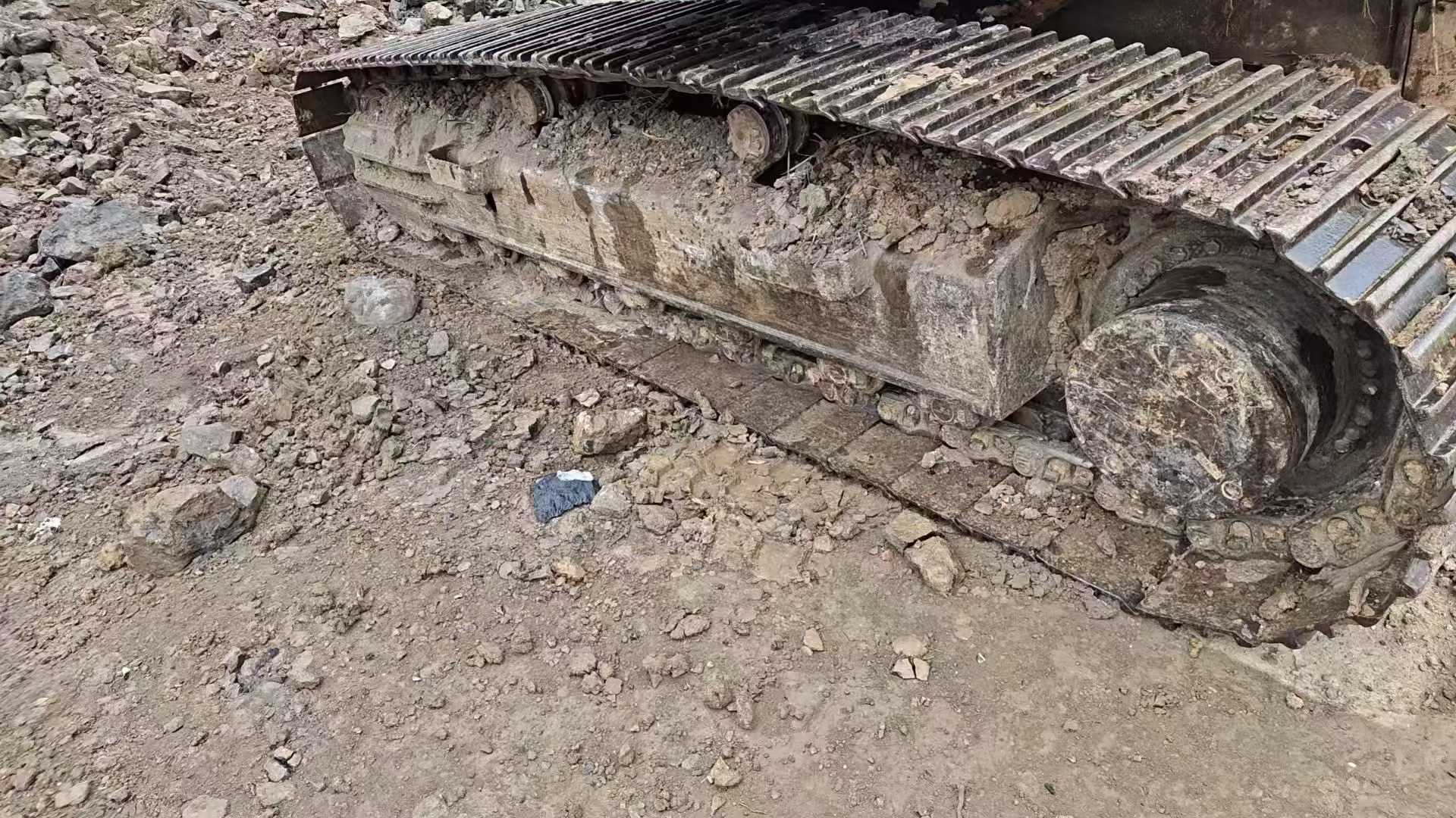 Used Sany SY195C Excavator 2013 Model / 4