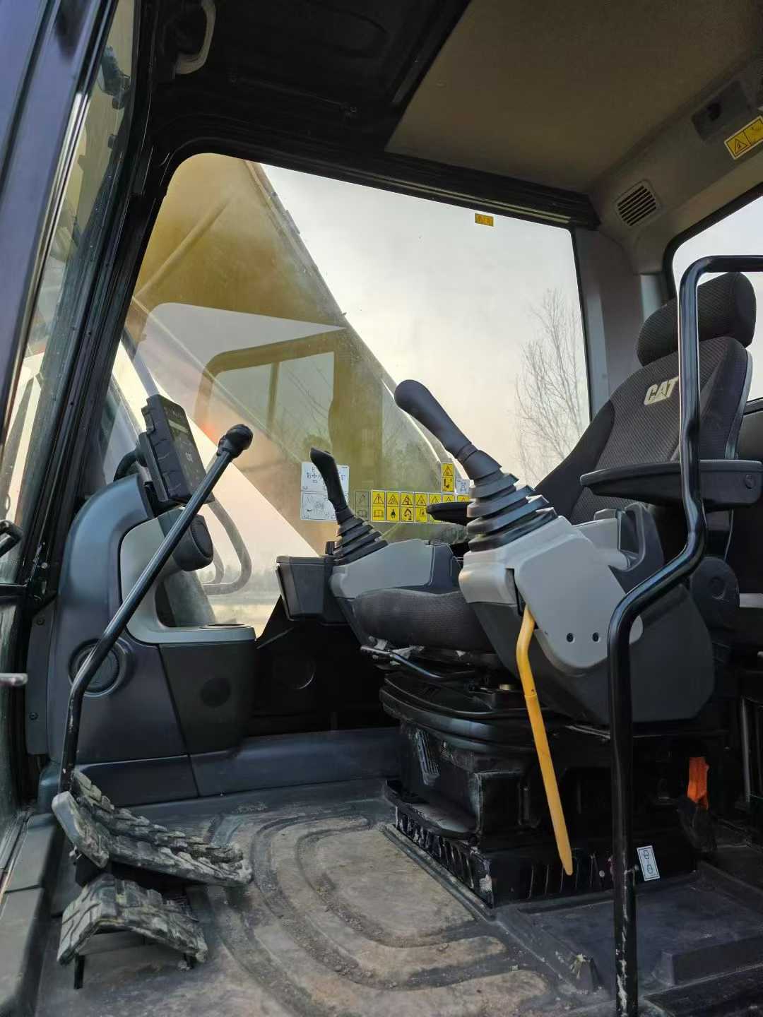 Used Caterpillar 323 Excavator 2023 Model / 7