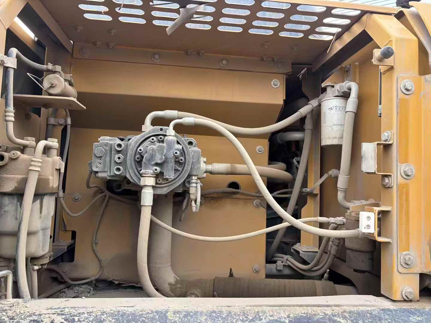 Used Sany SY245H Excavator 2021 Model / 9