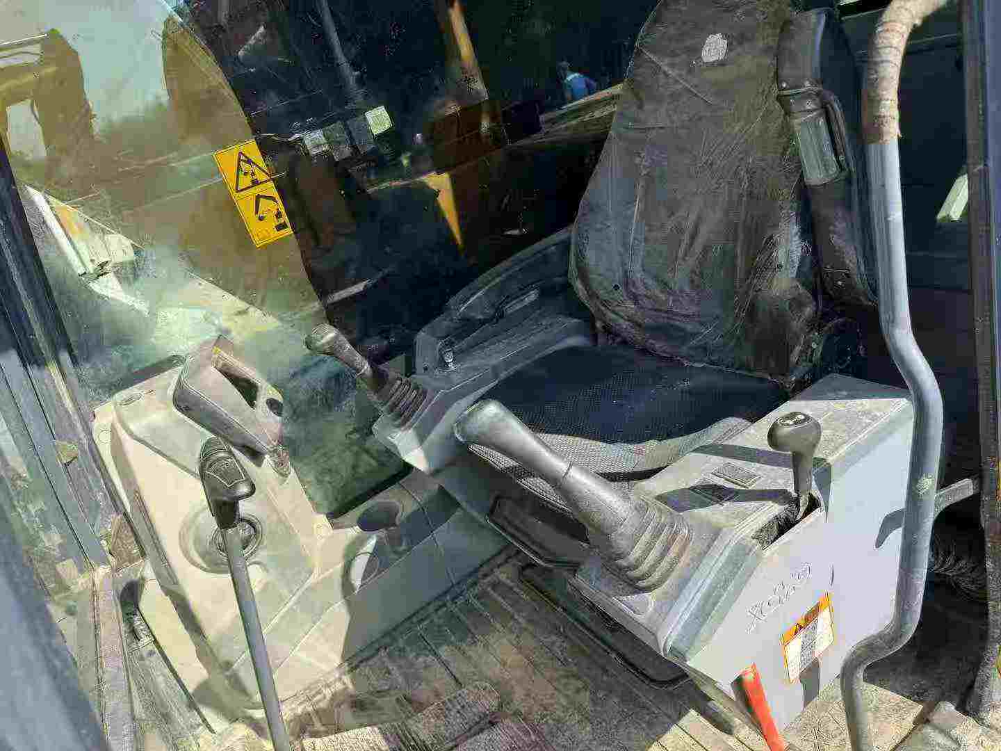 Used XCMG XE15 Excavator 2020 Model / 8