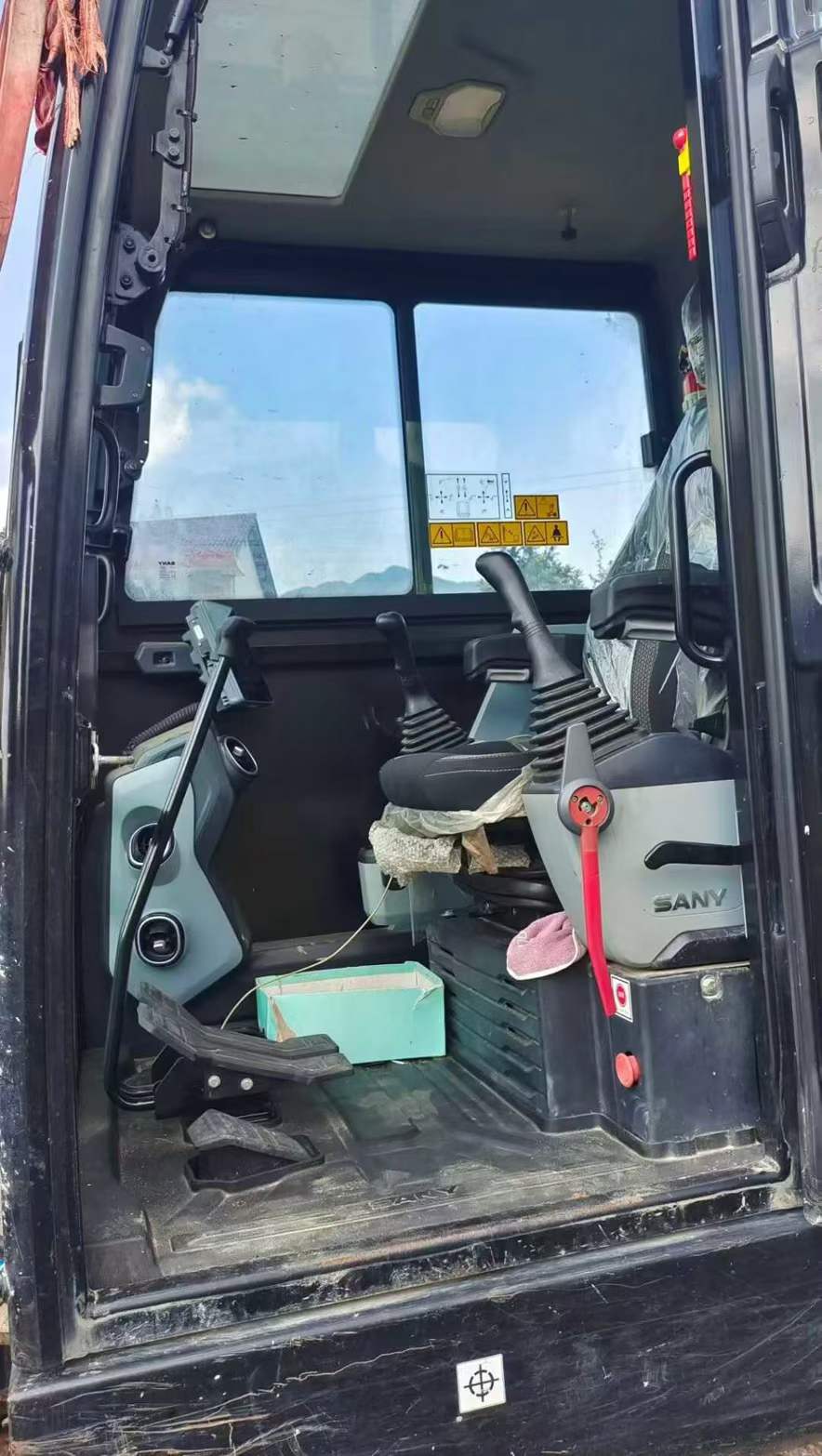 Used Sany SY60 Excavator 2023 Model / 6