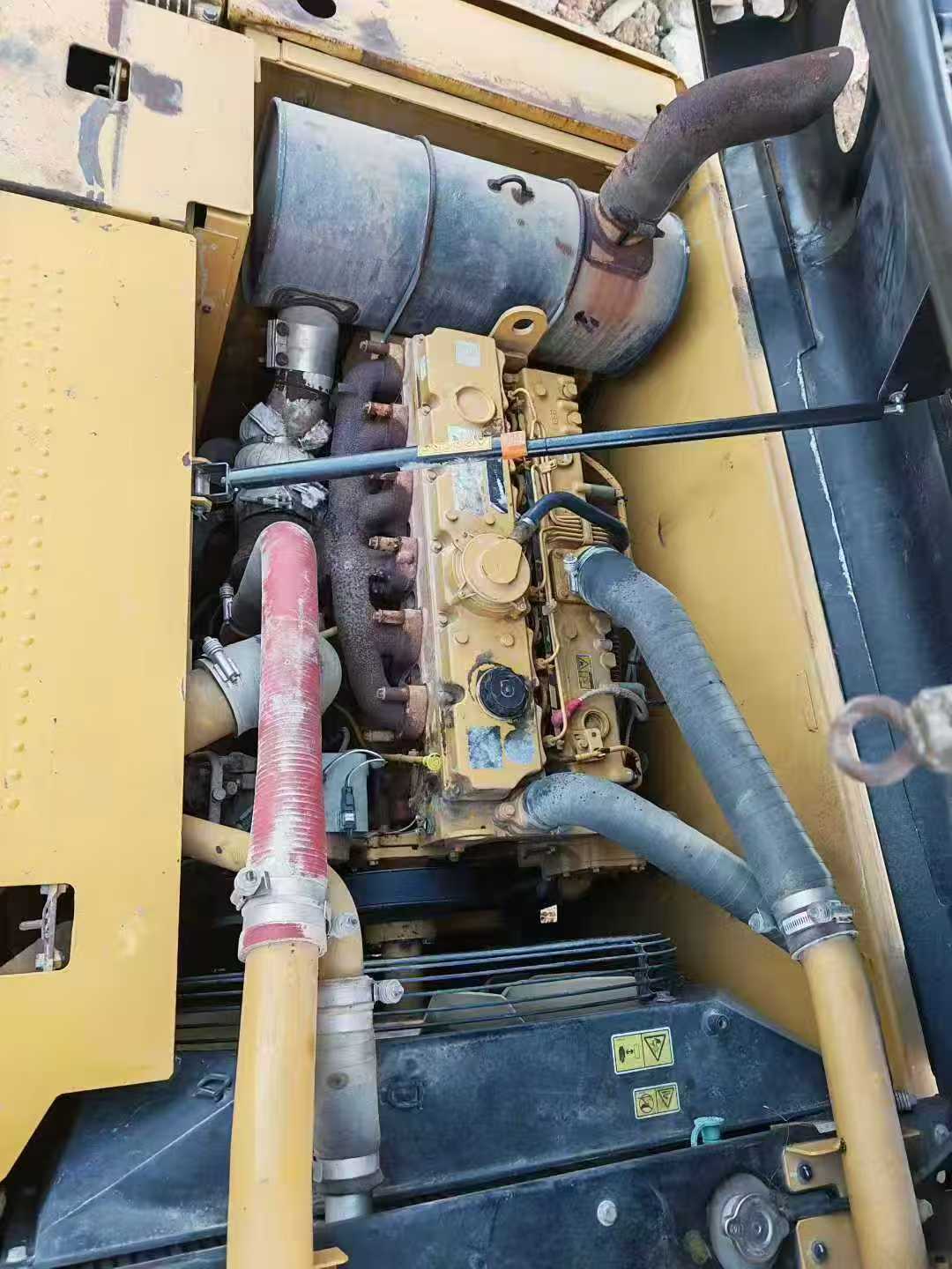 Used Caterpillar 320D Excavator 2015 Model / 5