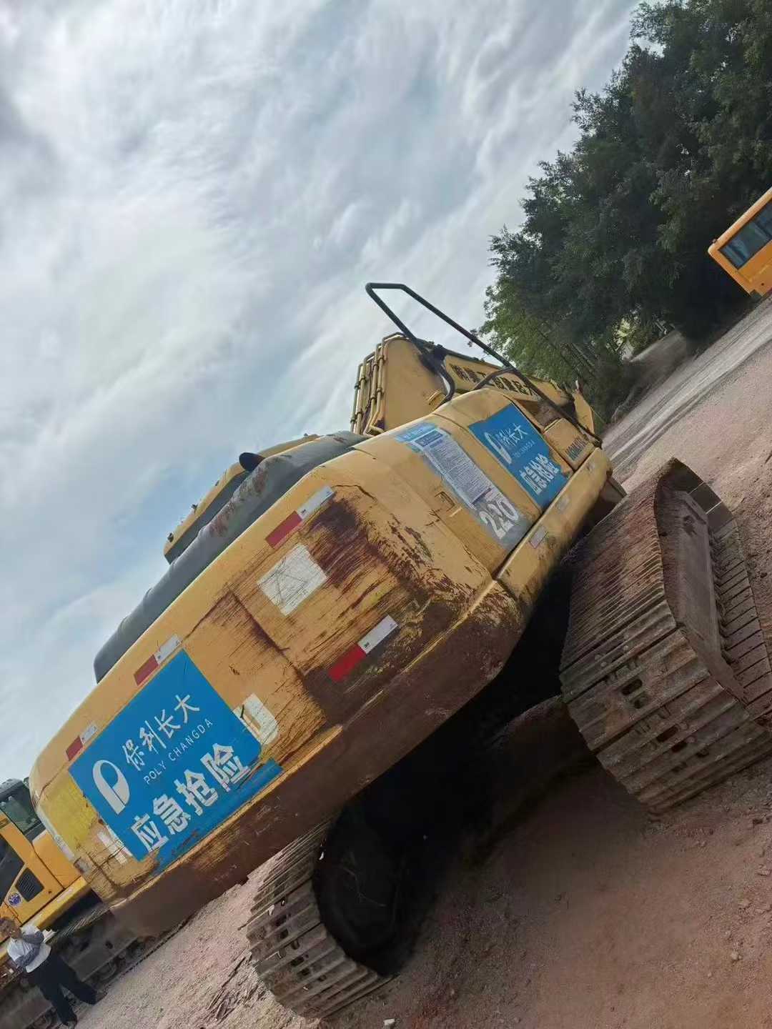 Used Komatsu PW220-7 Excavator 2016 Model / 2