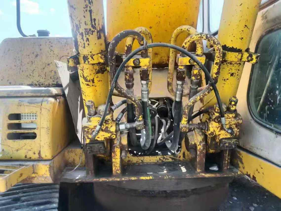 Used Sumitomo SH200 Excavator 2016 Model / 6