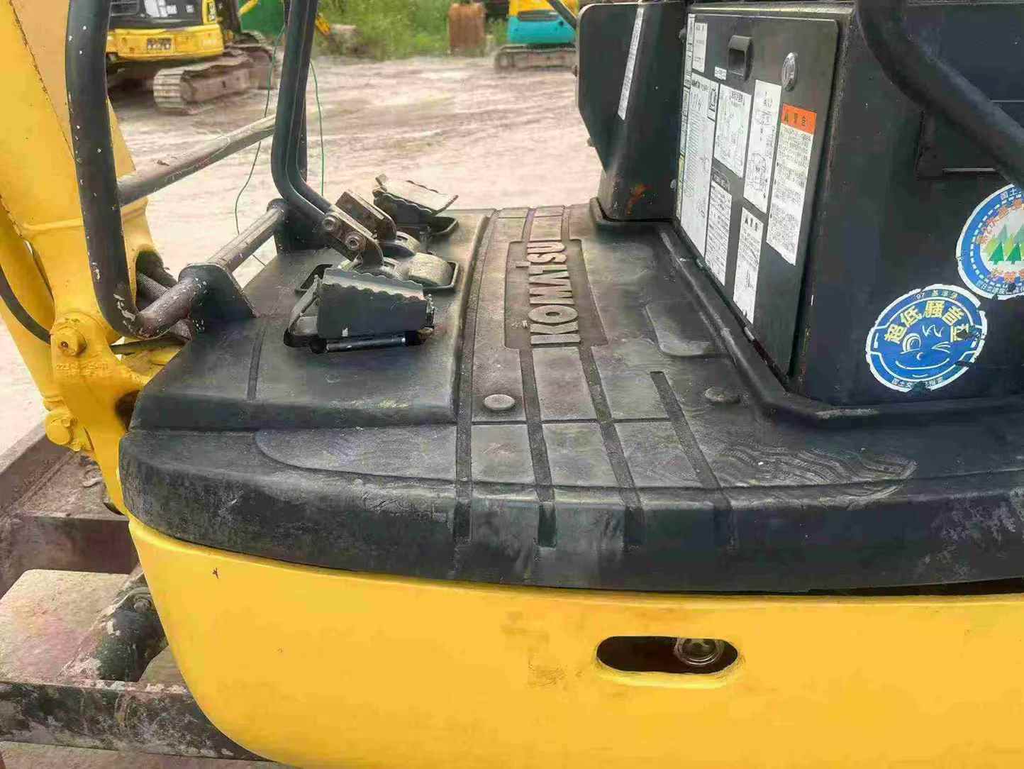 Used Komatsu PC18MR-2 Excavator 2016 Model / 3