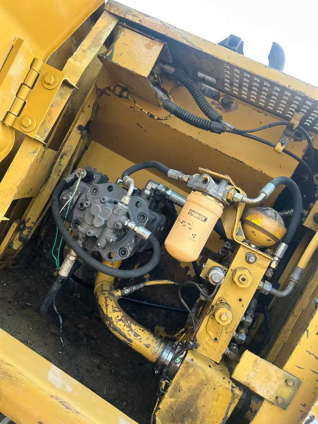 Used Caterpillar 311 Excavator 2016 Model / 7