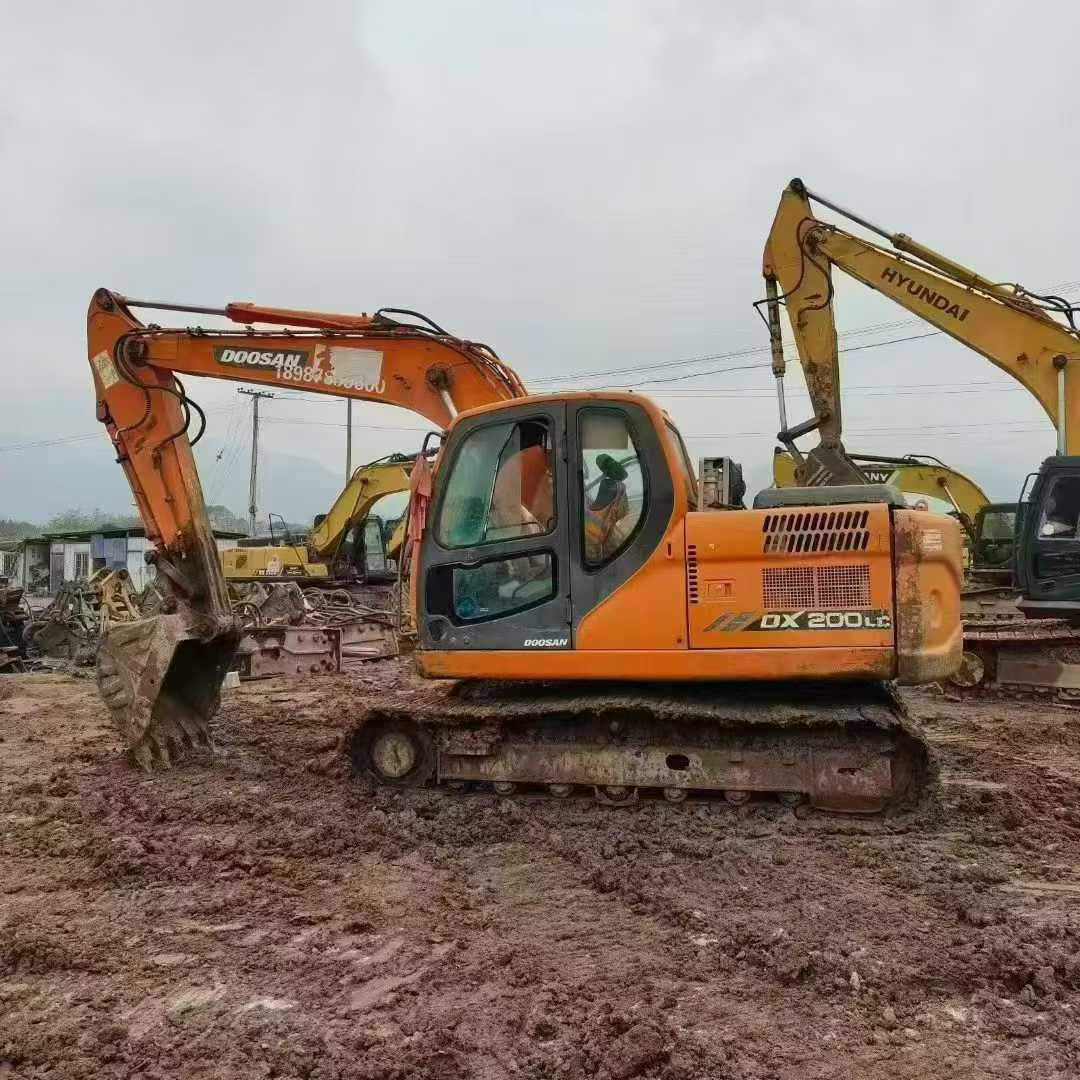 Used Doosan DX15 Excavator 2014 Model / 2