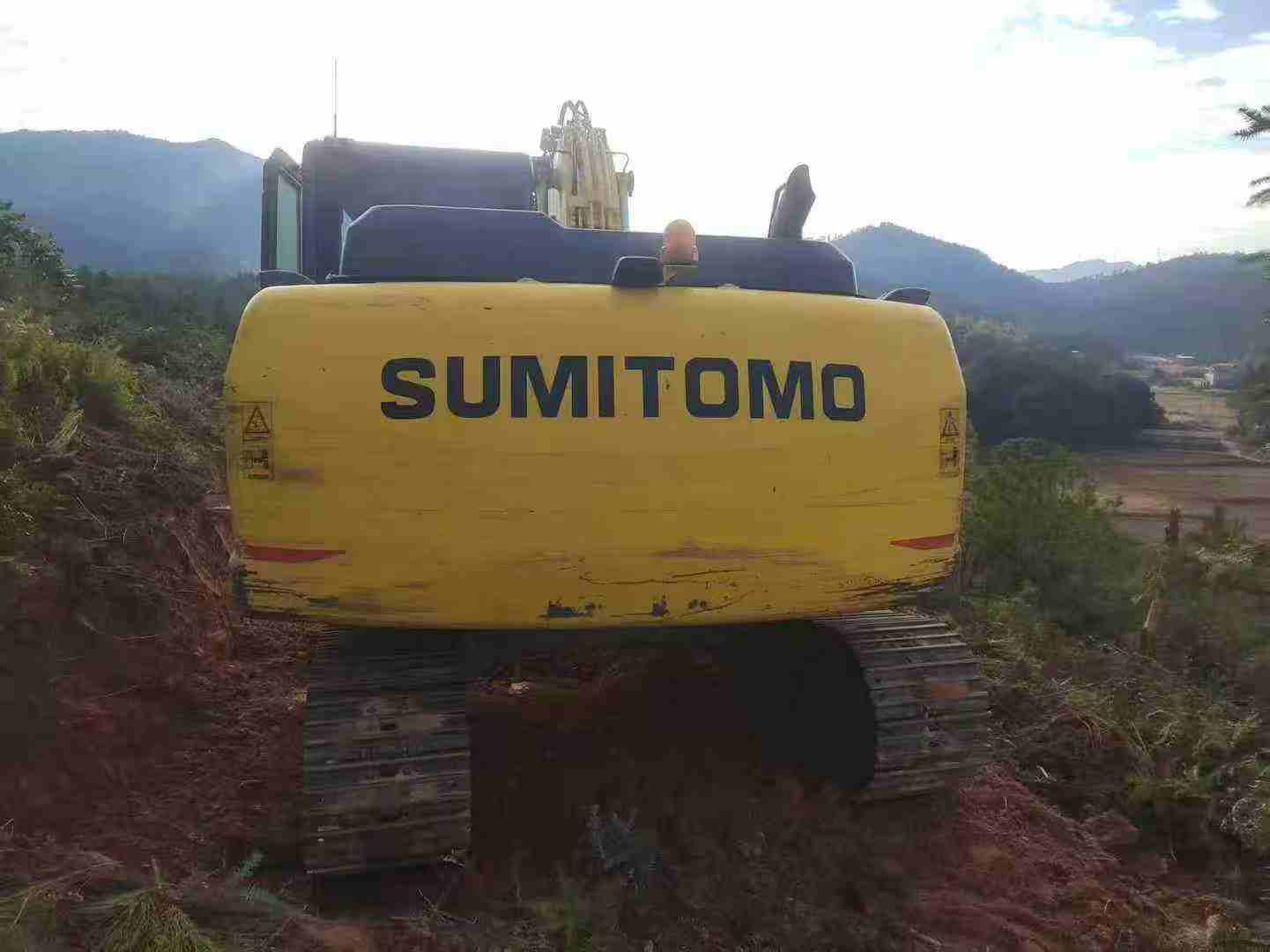 Used Sumitomo SH300 Excavator 2018 Model / 2