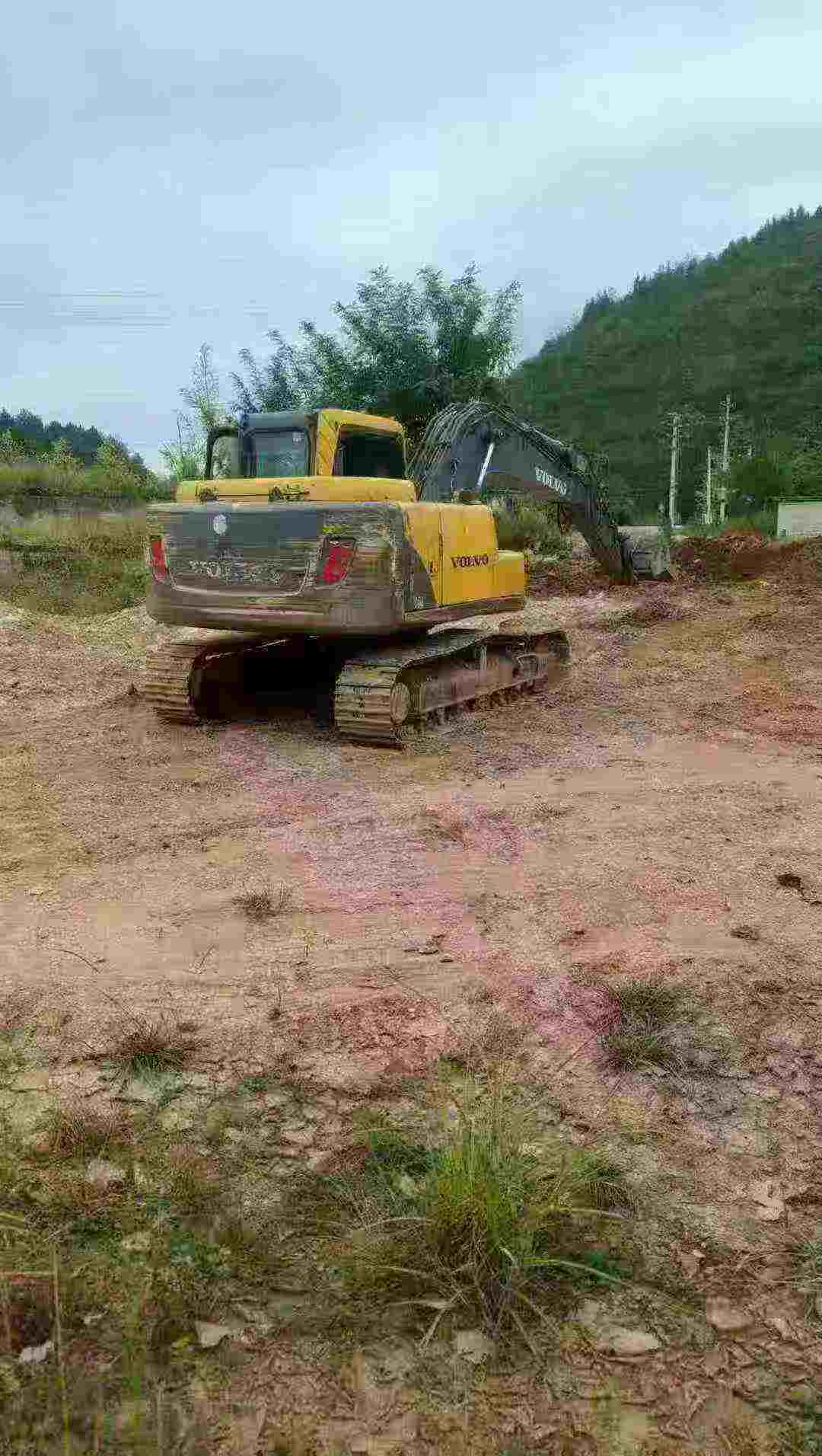 Used Volvo EC140 Excavator 2016 Model / 4