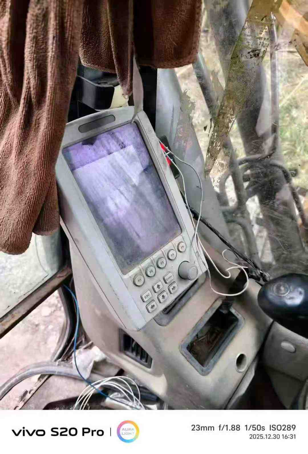 Used Sany SY135 Excavator 2016 Model / 2