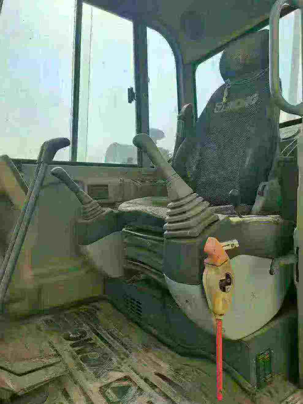 Used XCMG XE60 Excavator 2016 Model / 8