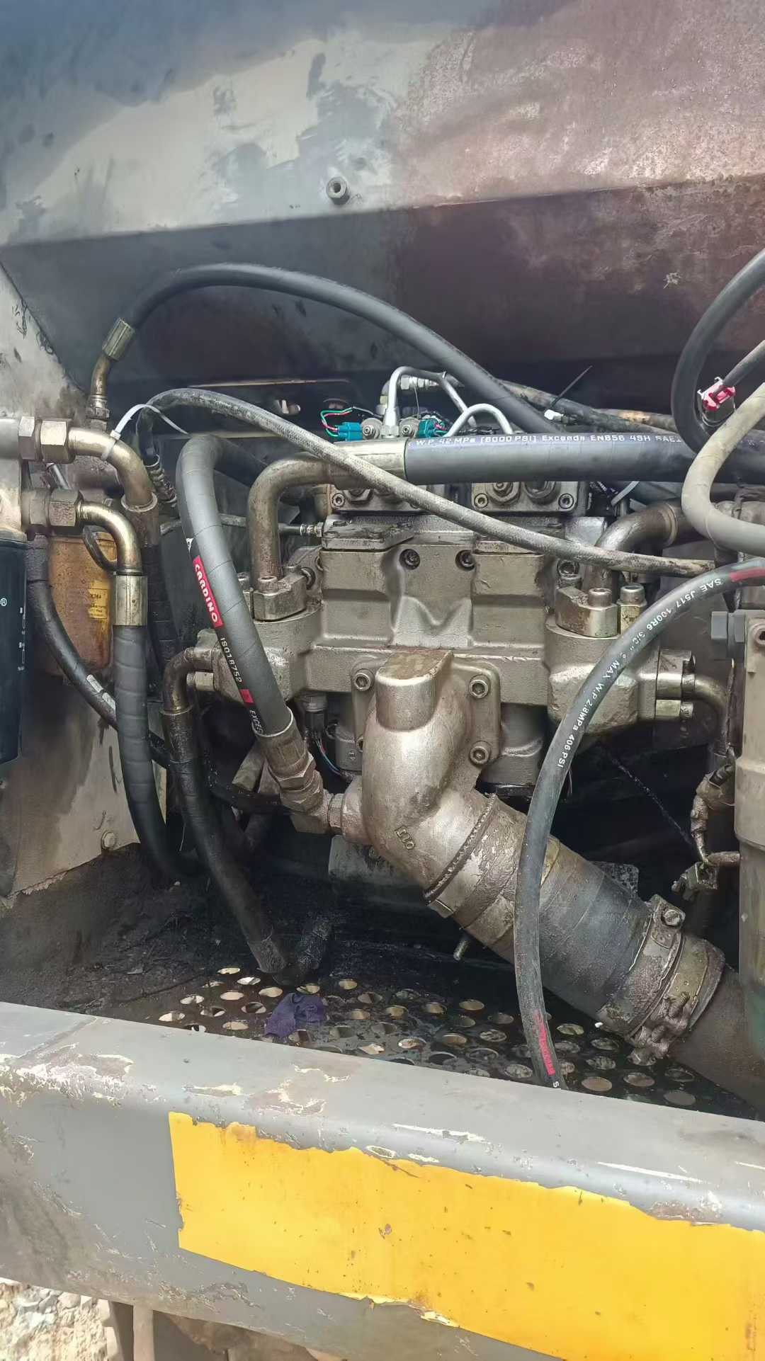 Used Hitachi ZAXIS200 Excavator 2016 Model / 8