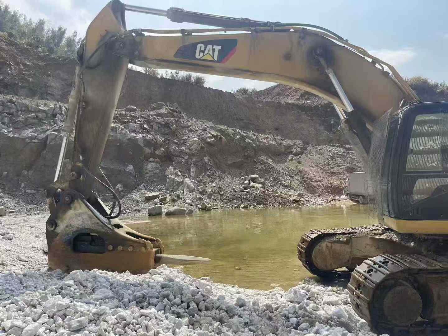 Used Caterpillar 349FL Excavator 2019 Model / 9