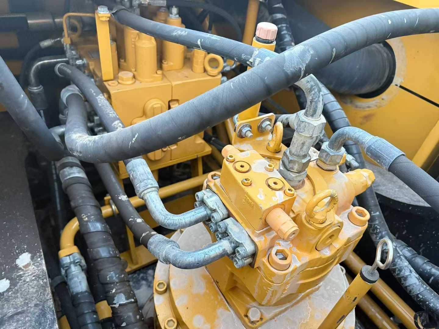 Used Sany SY60 Excavator 2020 Model / 3