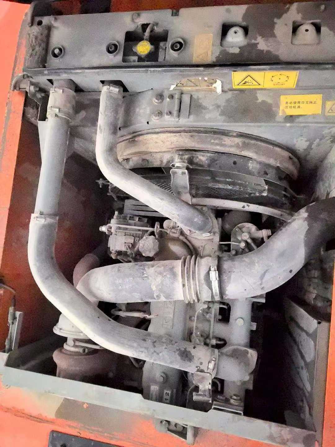 Used Hitachi ZAXIS200 Excavator 2014 Model / 7