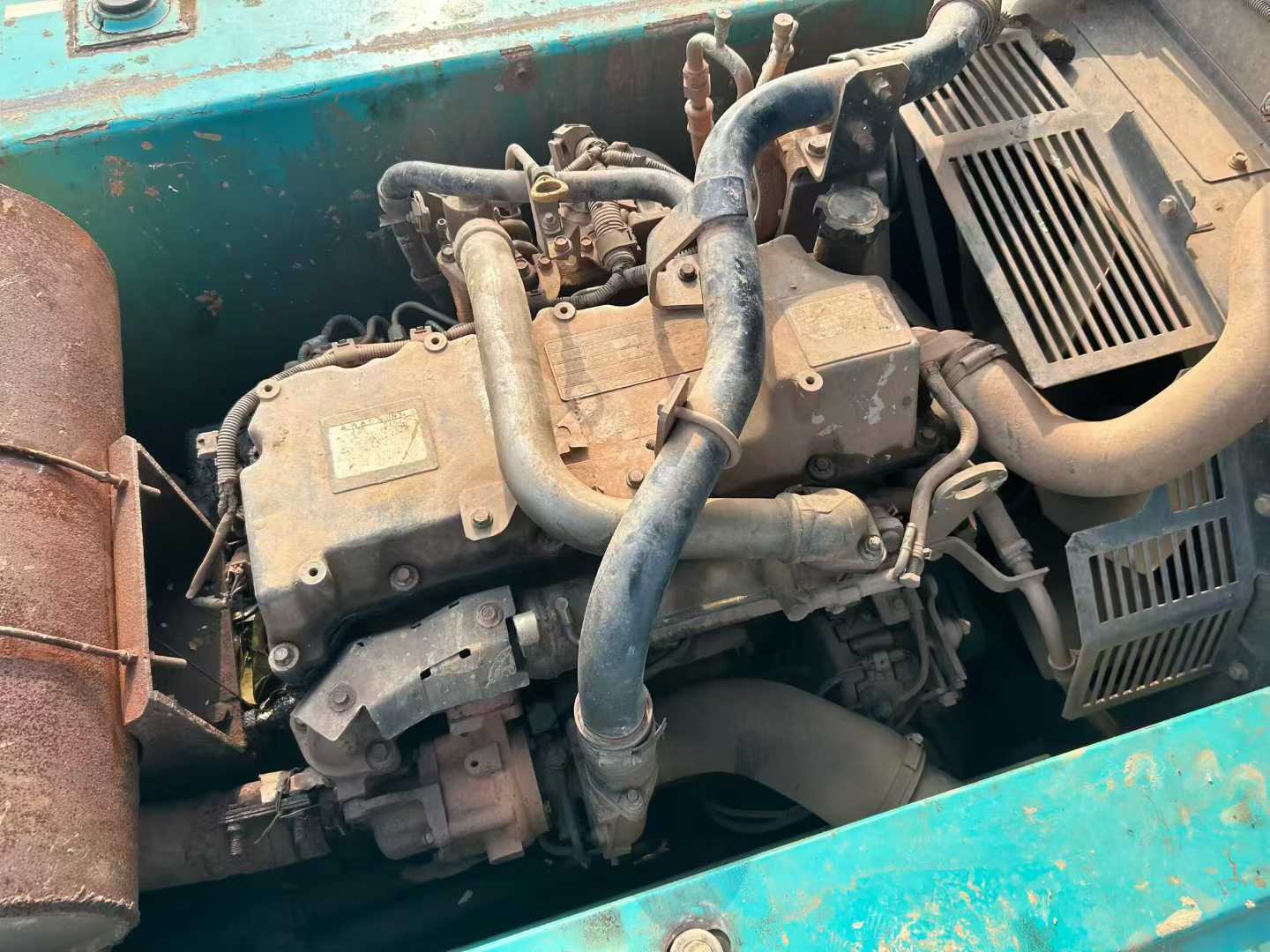 Used Kobelco SK210 Excavator 2016 Model / 3