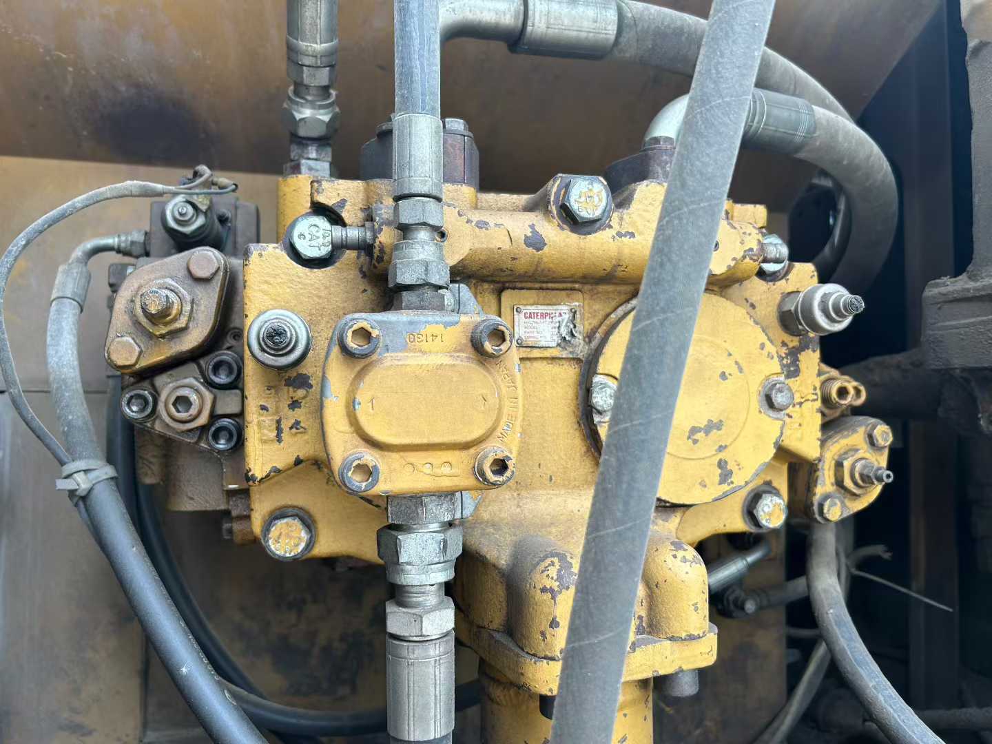 Used Caterpillar 329D Excavator 2016 Model / 9