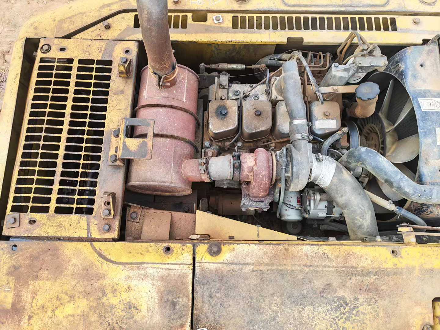 Used Komatsu PC120-6E Excavator 2016 Model / 3