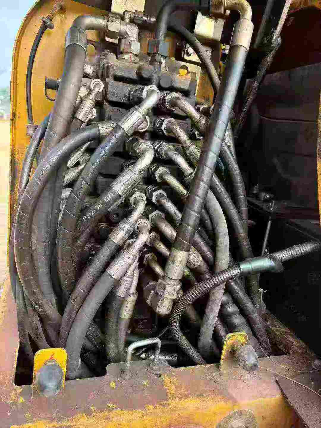 Used XCMG XE60 Excavator 2018 Model / 3