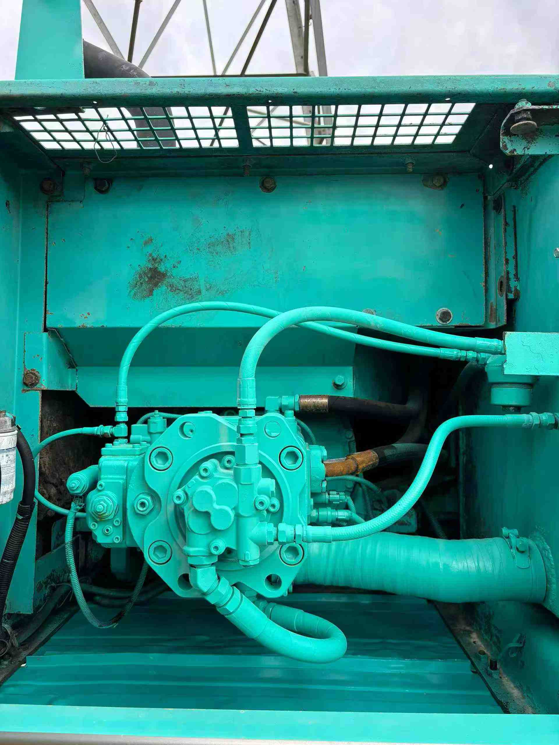 Used Kobelco SK200 Excavator 2016 Model / 7