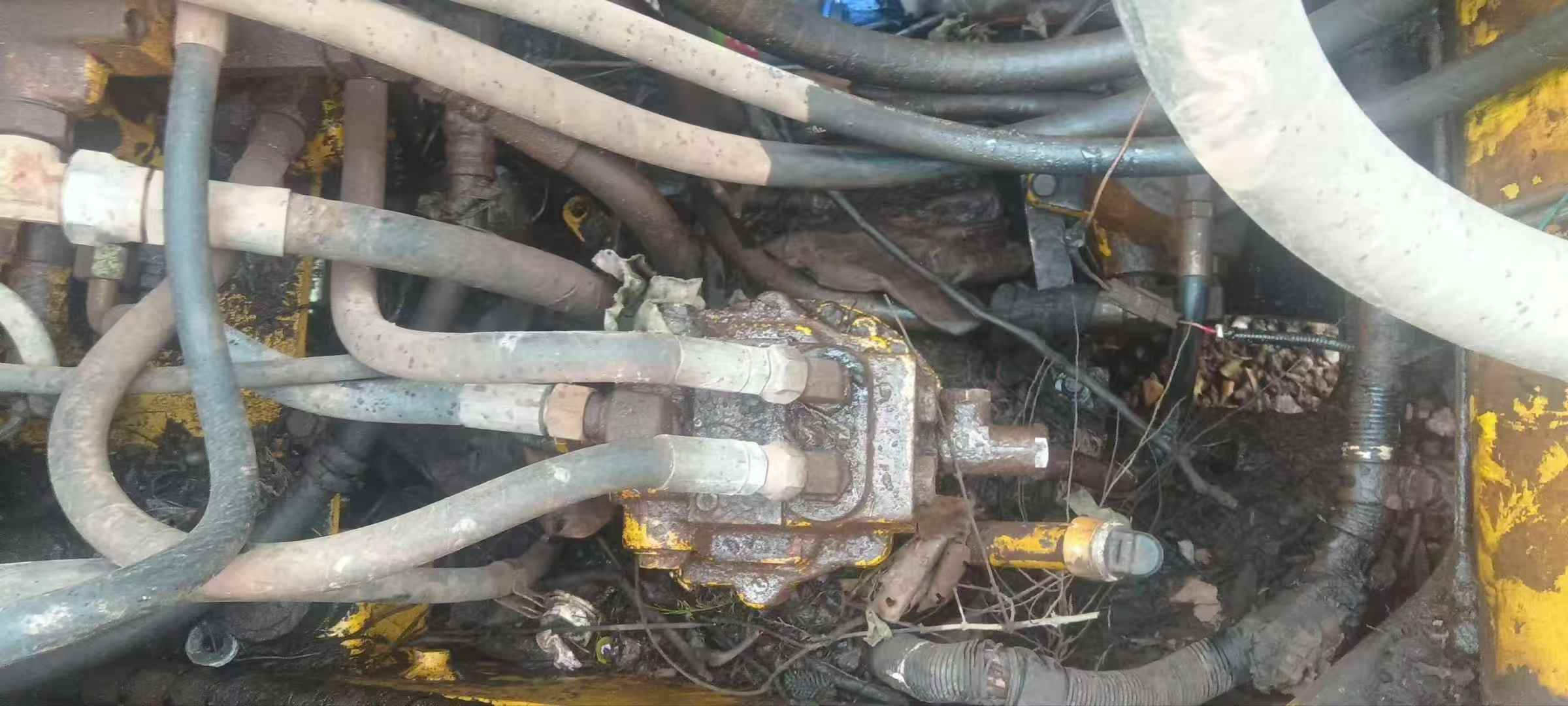 Used Komatsu PC130 Excavator 2016 Model / 5