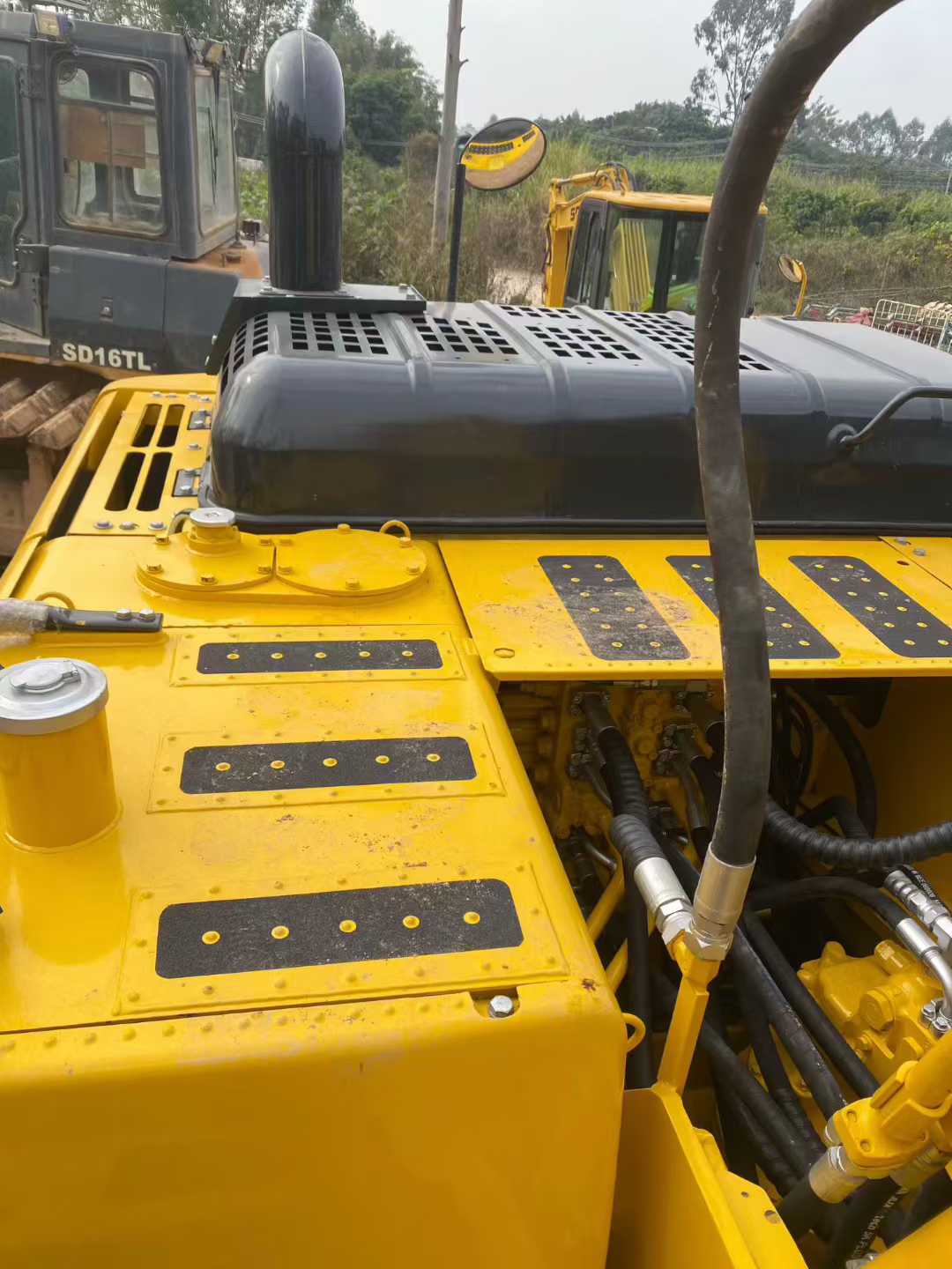 Used Komatsu PC200-8 Excavator 2016 Model / 8