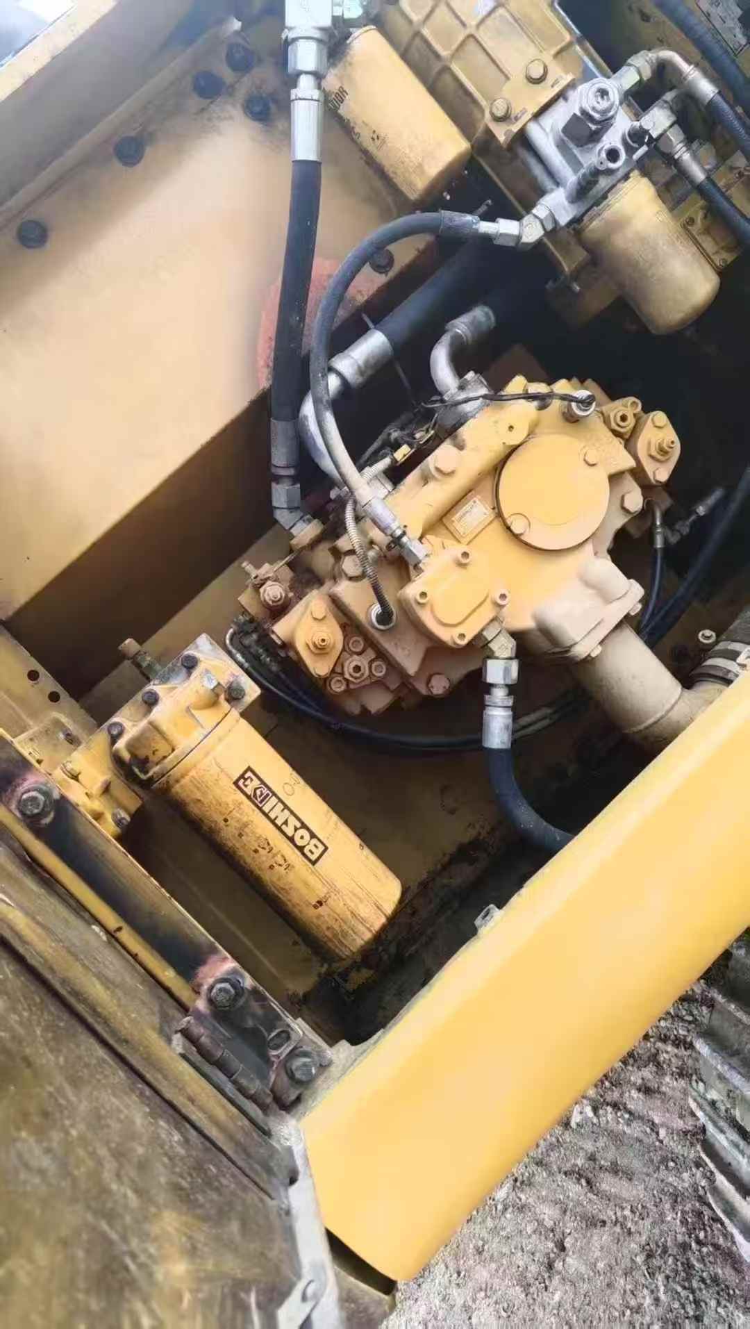 Used Caterpillar 320D Excavator 2012 Model / 4