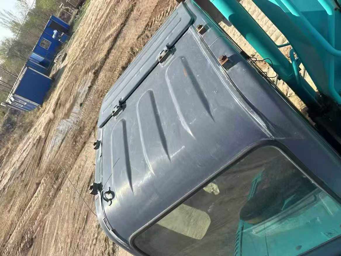 Used Kobelco SK210 Excavator 2012 Model / 4