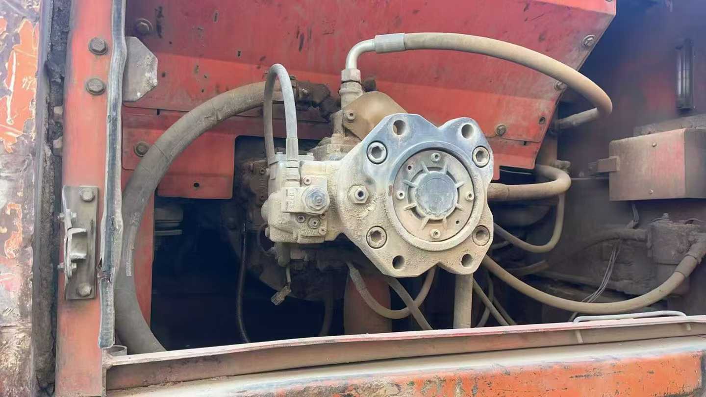 Used Doosan S225 Excavator 2011 Model / 6