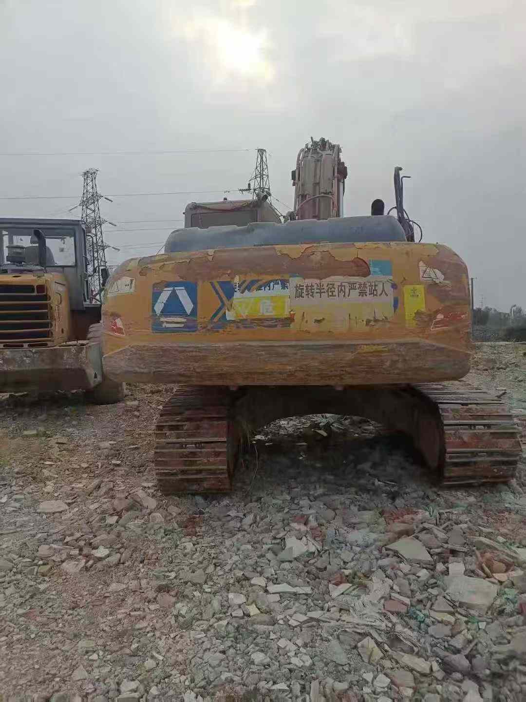 Used XCMG XE215 Excavator 2018 Model / 4
